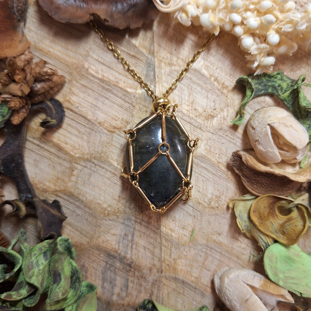 Collier pendentif avec Labradorite