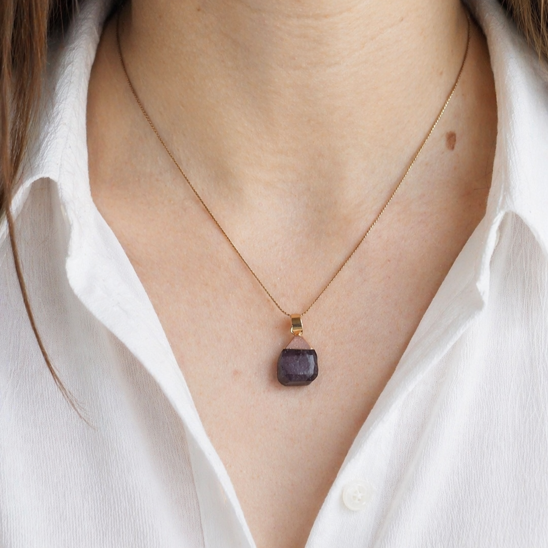 Collier pendentif en Améthyste