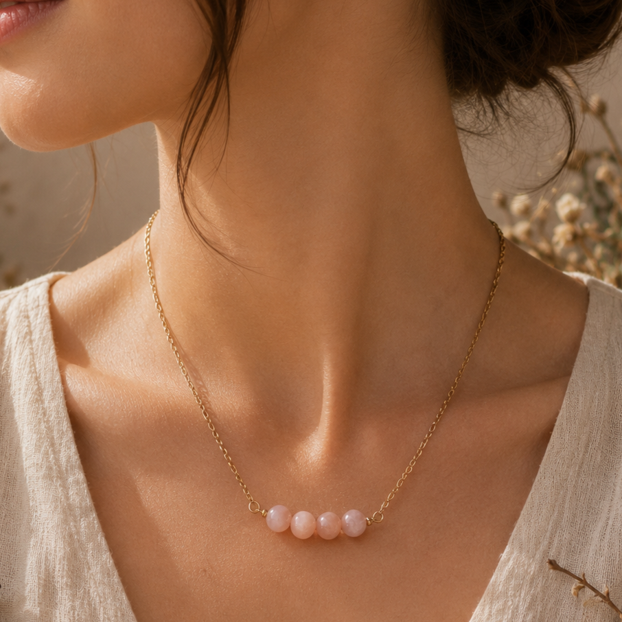 Collier avec perles en Pierre du Soleil - Joie Vitalité Optimisme