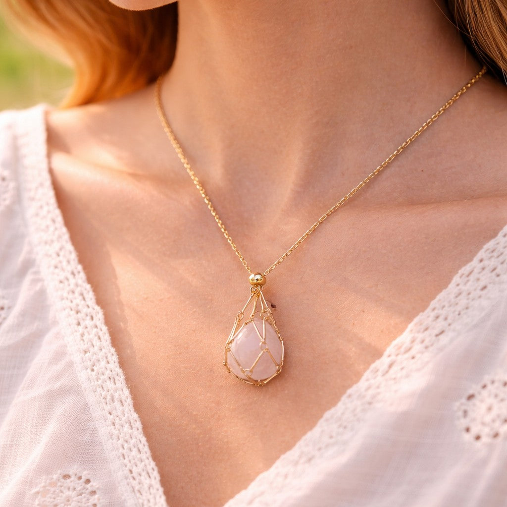 Collier avec pierre de Quartz rose