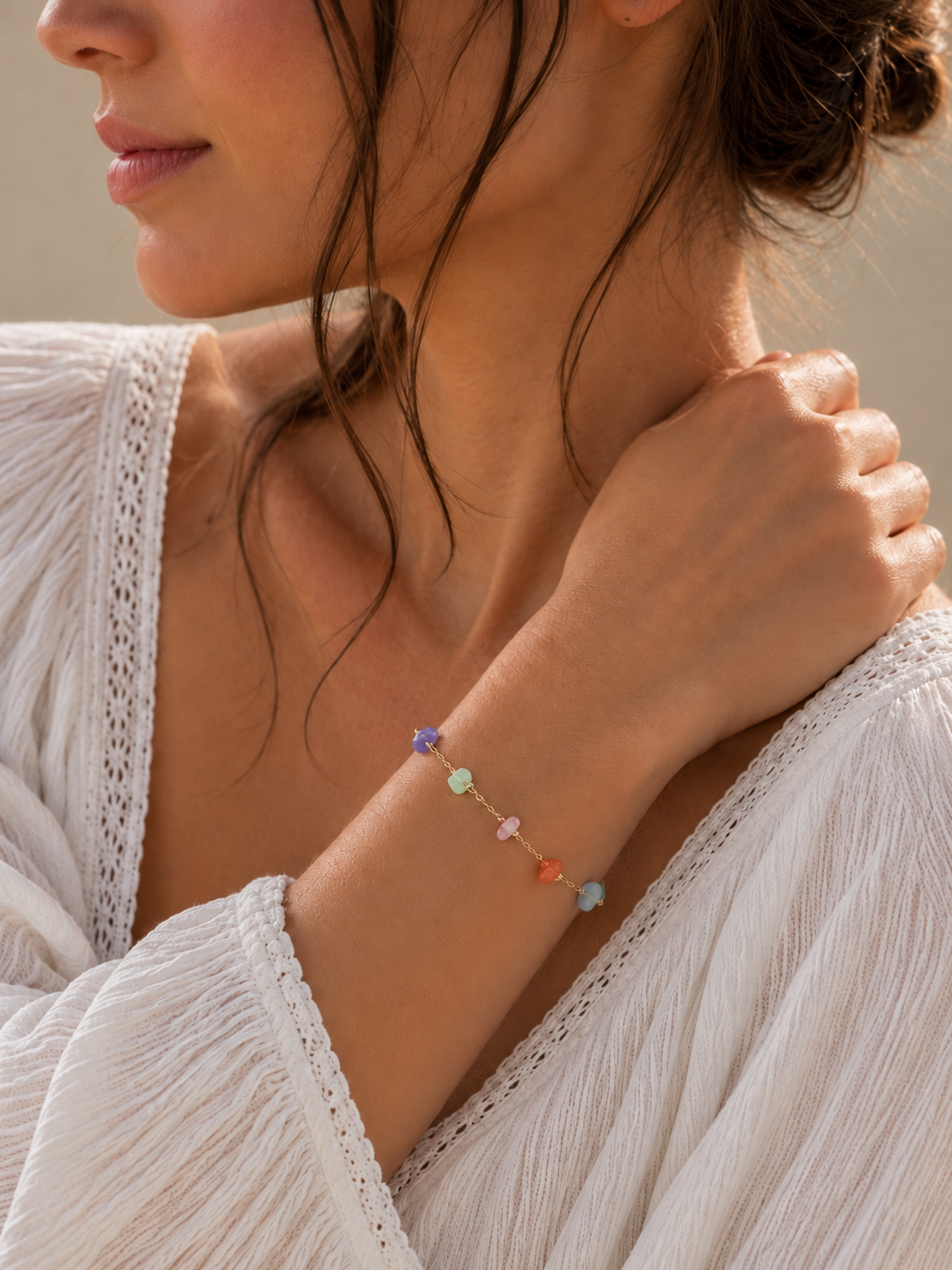 Bracelet avec pierres diverses