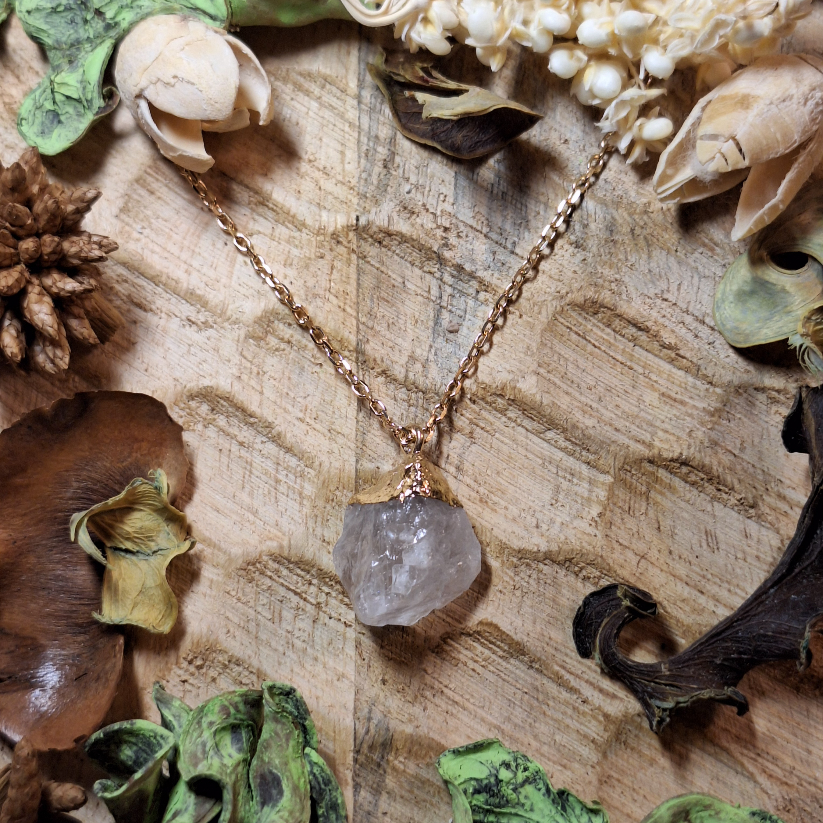 Collier pendentif en Quartz Blanc