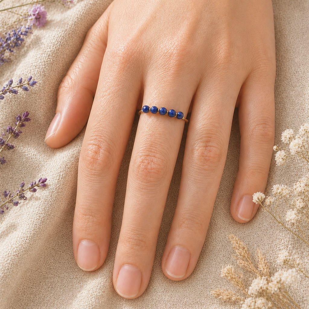 Bague avec perles en Lapis-Lazuli