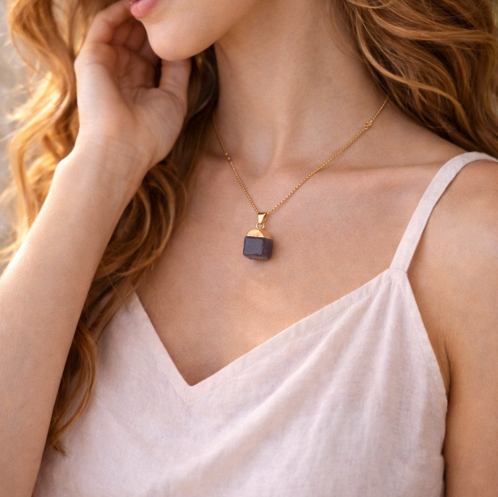 Collier pendentif en Améthyste