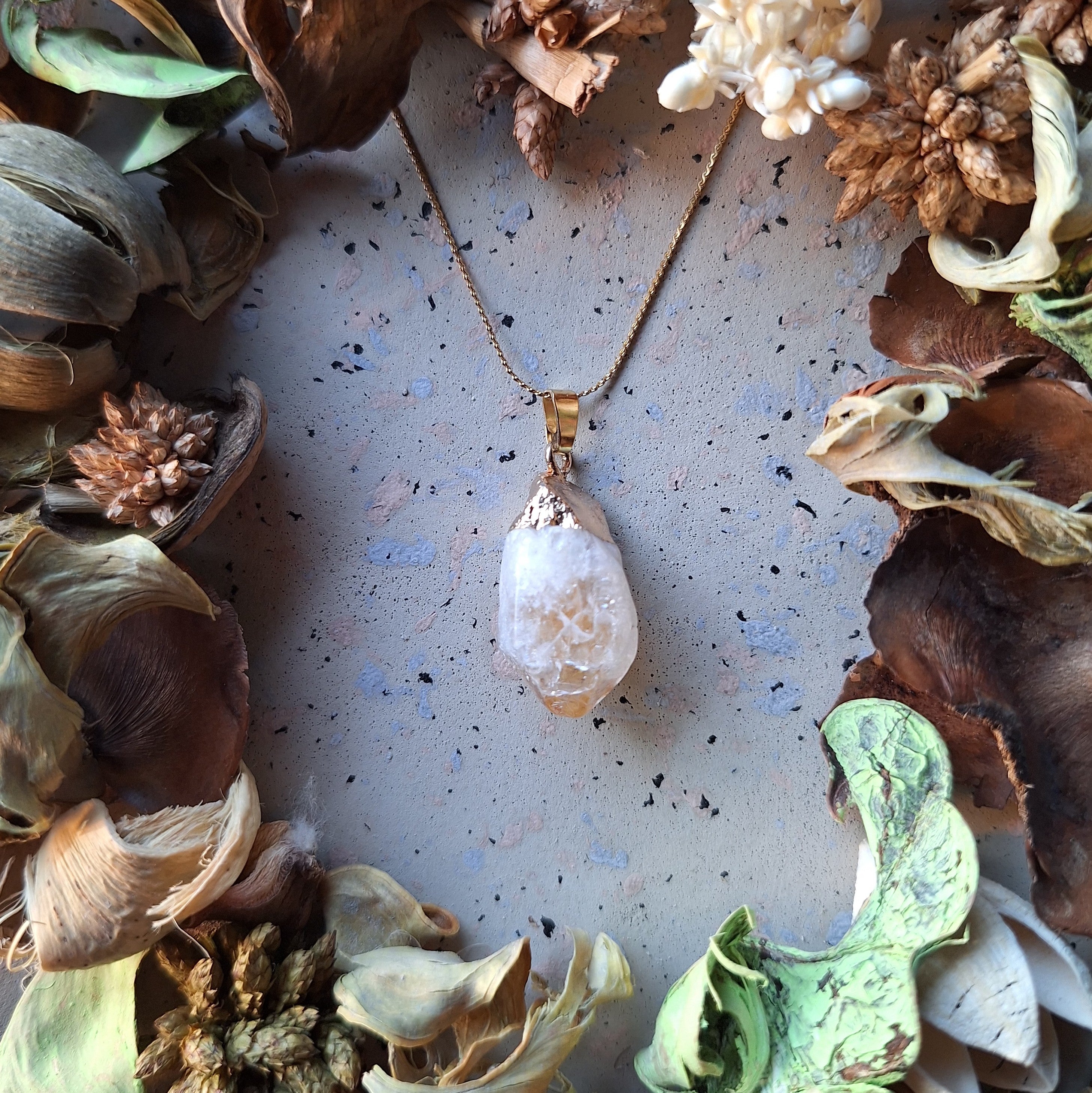 Collier pendentif en Citrine