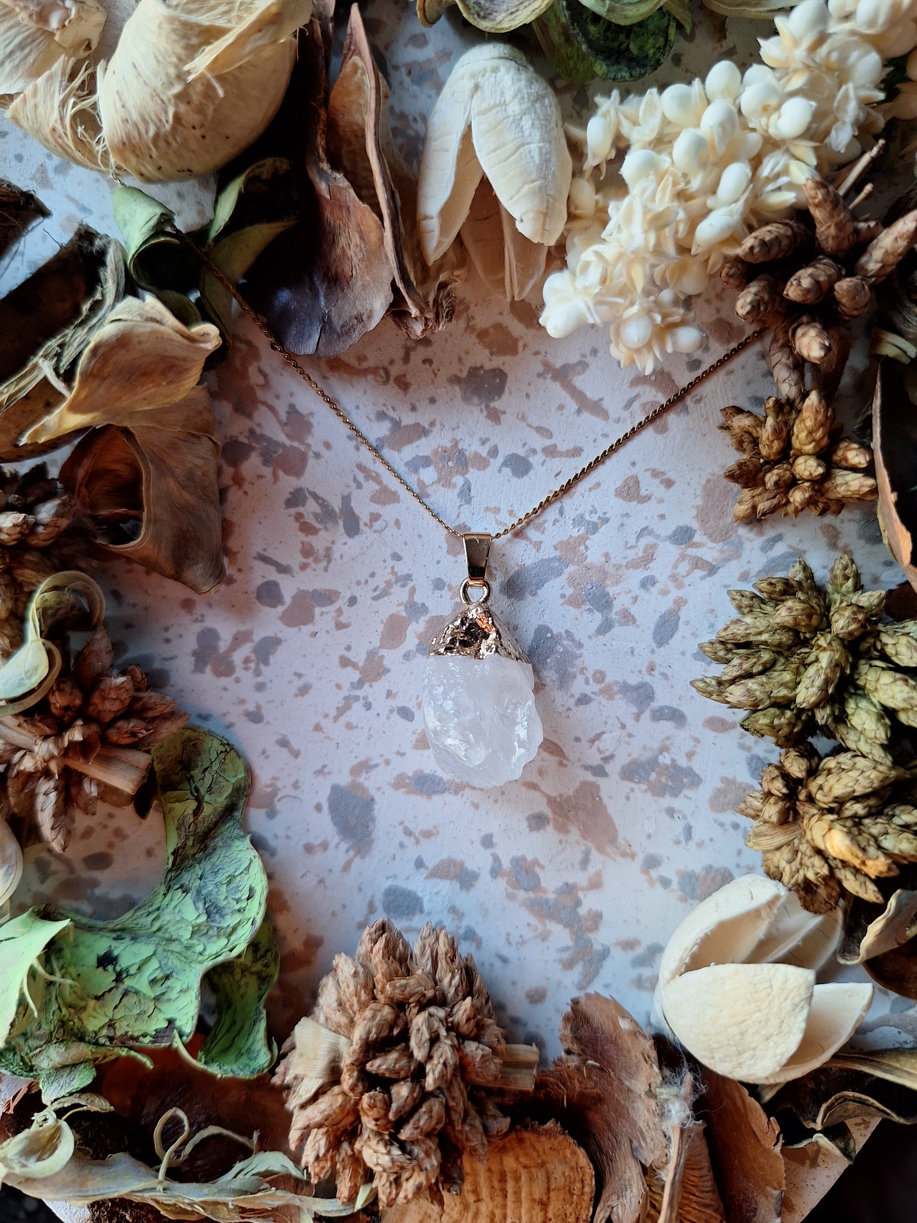 Collier pendentif en Quartz Blanc