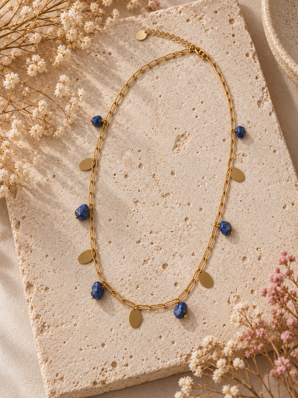 Collier à pétales et perles en Lapis-Lazuli - Sagesse Vérité Communication